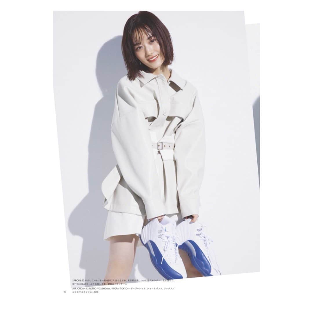 のインスタグラム：「［My works］ AIR JORDAN 12 French BLUE × 山下美月🟦(乃木坂46) ・・・ #山下美月#3期生#乃木坂46#nogizaka46#AIRJORDAN#AIRJORDAN12#styling#kicks#sneakers#basketball#nba#goat#fashion#fashionshoot#magazine#brody#cover#表紙#衣装#スタイリスト」