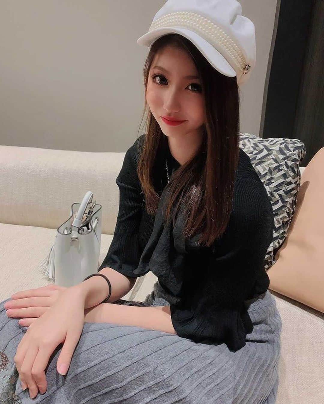 神出鬼没の【キャバ図鑑】のグルメインスタ