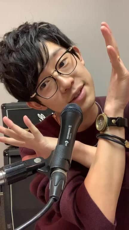 川崎鷹也のインスタグラム：「2021年1月15日『サクラウサギ』配信リリース致します。これを見てくれているみんなでたくさん聴いてチャートイン目指しましょう🐰🌸」