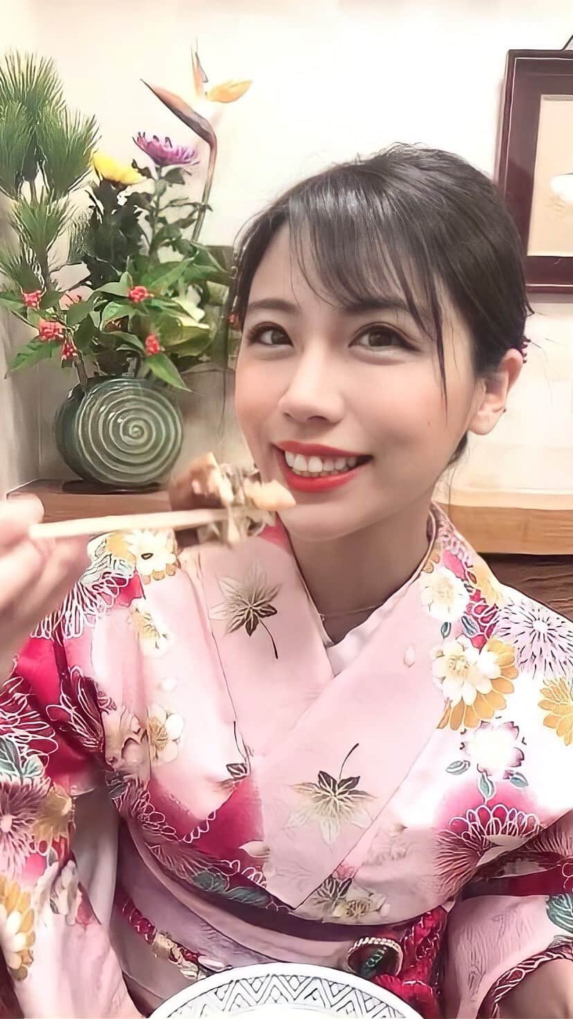 のインスタグラム：「浅草の鰻うますぎ💓💓🤤  #浅草#うなぎ#絶品 #旨い #夜ご飯 #グルメ　#グルメ好きな人と繋がりたい #グルメスタグラム #グルメ女子#ランチ#夜ご飯#日本料理#followme#followforfollowback#鰻#浅草ランチ#浅草グルメ#鰻重#followforfollowback #followｍe #浅草#浅草寺#着物#浅草#着物レンタル#japan#kimono #浅草着物レンタル #浅草浴衣レンタル #東京着物レンタル #江戸和装工房雅 #pr」