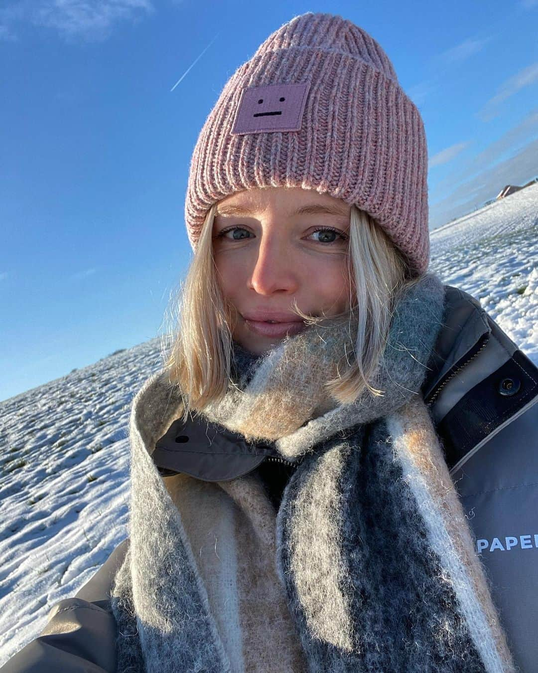 モード・ウェルゼンのインスタグラム：「❄️💙」