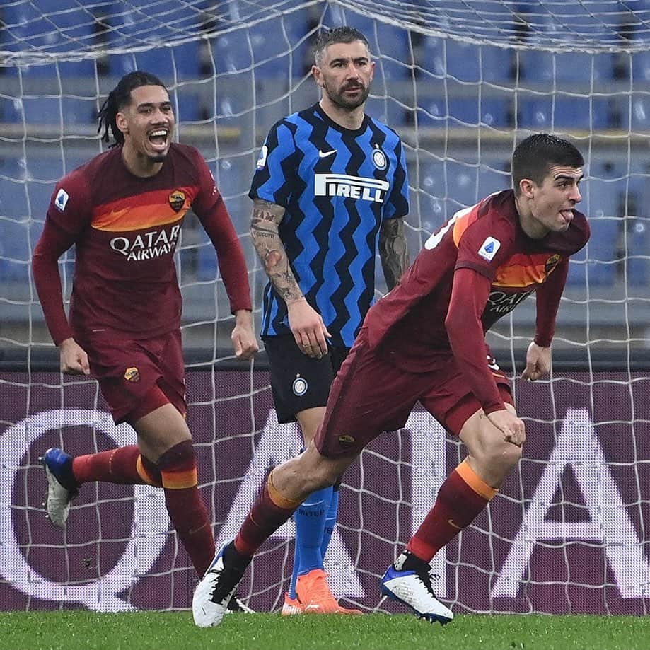 ASローマさんのインスタグラム写真 - (ASローマInstagram)「⌛️ @gianlumancio_23’s late header rescues a point at the Olimpico 🐺 ⁣ ⁣ #ASRoma #RomaInter」1月10日 22時39分 - officialasroma