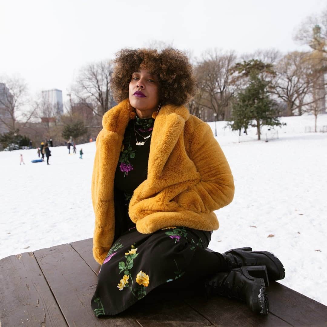 New York Times Fashionのインスタグラム：「“Part of the challenge of preparing winter medicines for my own household is making sure there’s something my wife, Naima, who is a picky eater, and a variation that Luna, my 3-year-old daughter, can take,” said Suhaly Bautista-Carolina of @moonmotherapothecary, link in bio by @jennawortham. Photograph by Gioncarlo Valentine.」