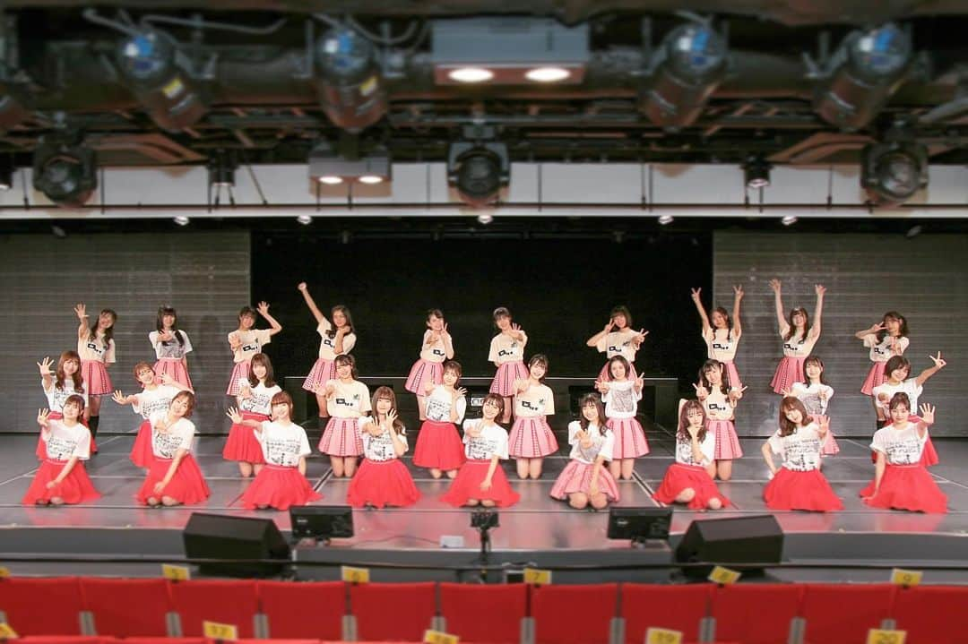 荻野由佳さんのインスタグラム写真 - (荻野由佳Instagram)「NGT48劇場がオープンしてから 今日で5年が経ちました 応援してくださる皆さん、そして メンバーのみんな いつもいつも 本当に、ありがとう。」1月10日 22時41分 - ogiyuka_ippaiwarae216