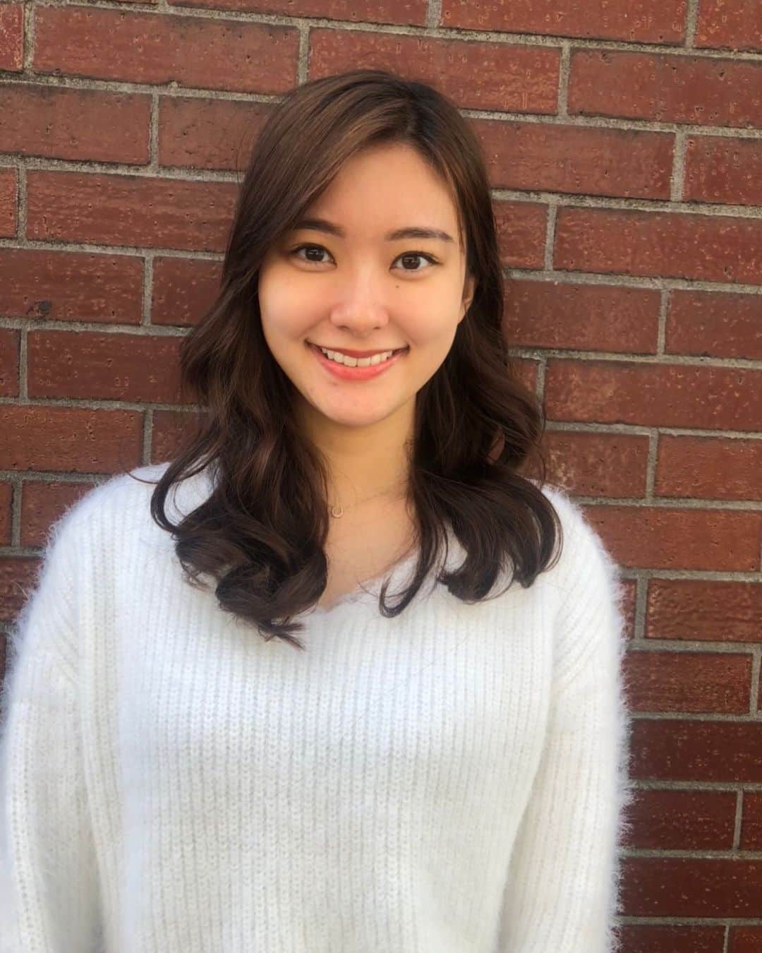 のインスタグラム：「寒いですね、暖かくしてお過ごしください💫 . . . #アナウンサー #abc #朝日放送」