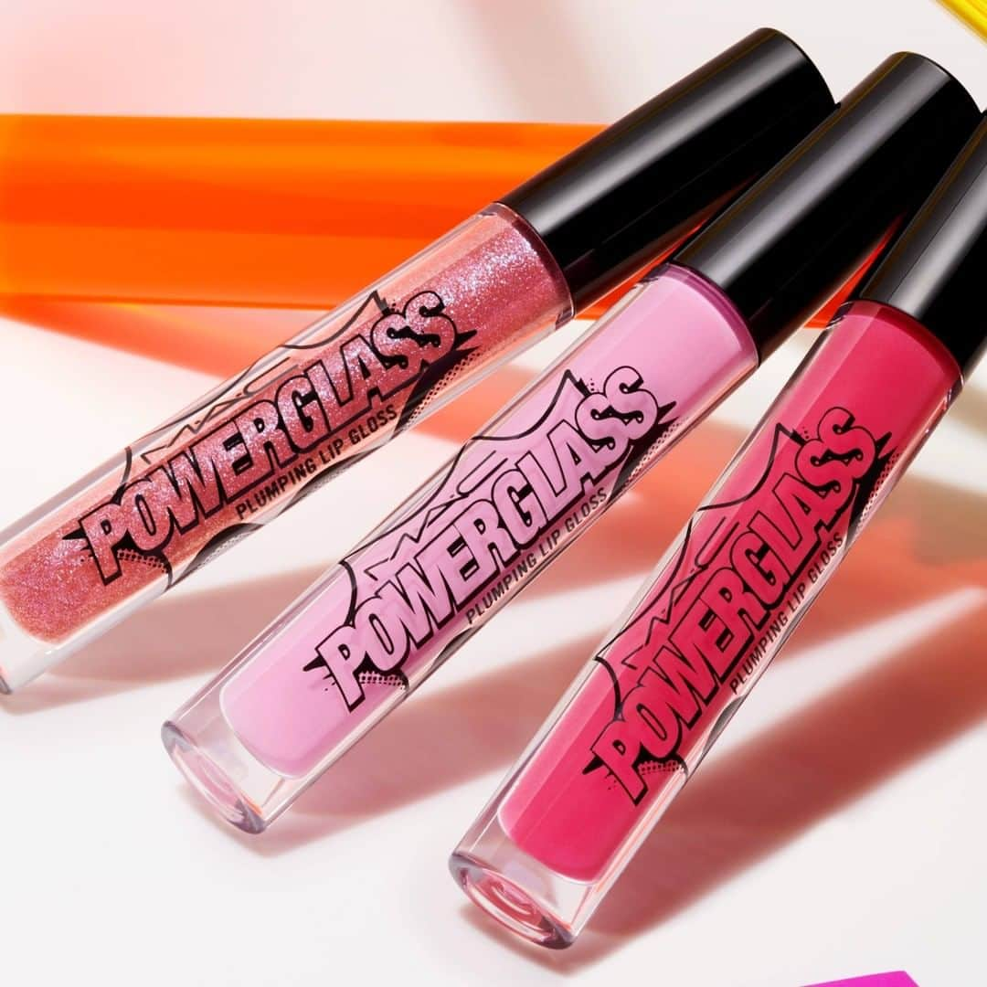 M·A·C Cosmetics BRさんのインスタグラム写真 - (M·A·C Cosmetics BRInstagram)「Você vai brilhar em 2021 com esse gloss! A coleção Powerglass Plumping tem 15 opções de tons, com fórmula que garante hidratação e volume instantâneo aos seus lábios. ✨  Nas fotos as modelos usam o tom Seriously Stoked.  Qual seu preferido? Conta pra gente nos comentários!  Compre já o seu em nossas lojas ou no site maccosmetics.com.br.  #MACPowerglass #lipglass #gloss #brilho #glow #labiosvolumosos #make」1月10日 23時00分 - maccosmeticsbrasil