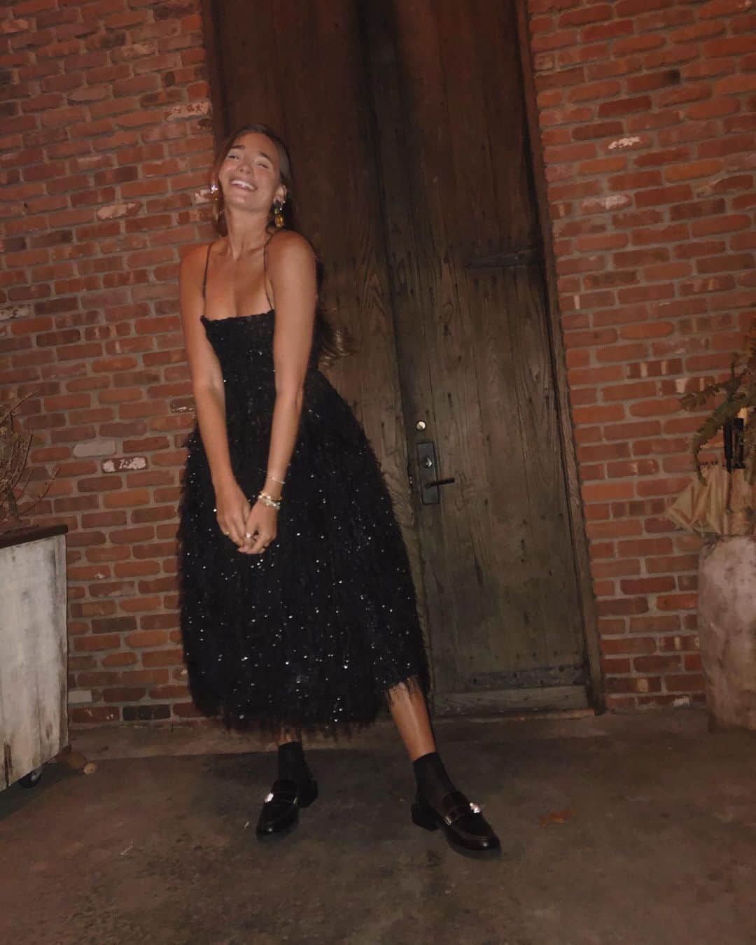 We Wore Whatのインスタグラム：「Farm to table food, love ballads in the car, best friend convos, perfect night 🖤」