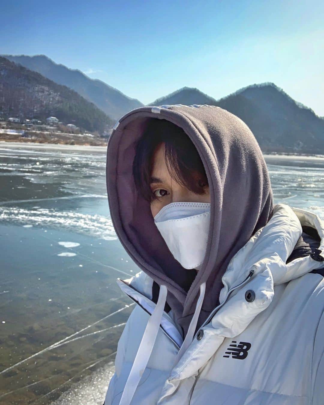 チェ・ソンジュンのインスタグラム：「머리가엄청빨리자라는군요🤦🏻‍♂️」