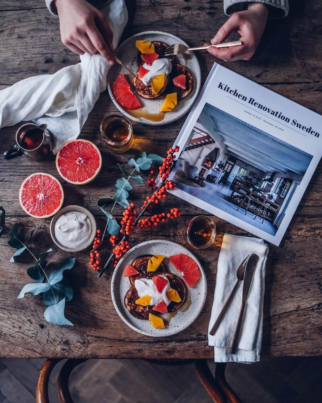 Our Food Storiesさんのインスタグラム写真 - (Our Food StoriesInstagram)「Werbung|Advertisement These lock down days are perfect to enjoy some slow afternoons and create a wonderful photo book with @onceuponapp ❤️ For us it was a really special project to finish our kitchen renovation in our Swedish vacation house last year and now we have the photos from the renovation journey printed instead of having them only on the phone 😊 Once Upon is a super easy tool to create photo books with and we especially love the clean Scandinavian design. If you want to make your own photo book too you can use the discount code "foodstories25" to get a 25% discount. The code is valid for the next 10 days. The Once Upon app is available on the App Store and Google Play - enjoy 🥰 #onceuponapp ____ #photobooks #photobook #createyourbook #breakfastideas #breakfasttime #breakfastlover #glutenfri #glutenfrei #glutenfreefood #foodstylist #foodphotographer #germanfoodblogger #fellowmag #onthetable」1月10日 23時49分 - _foodstories_