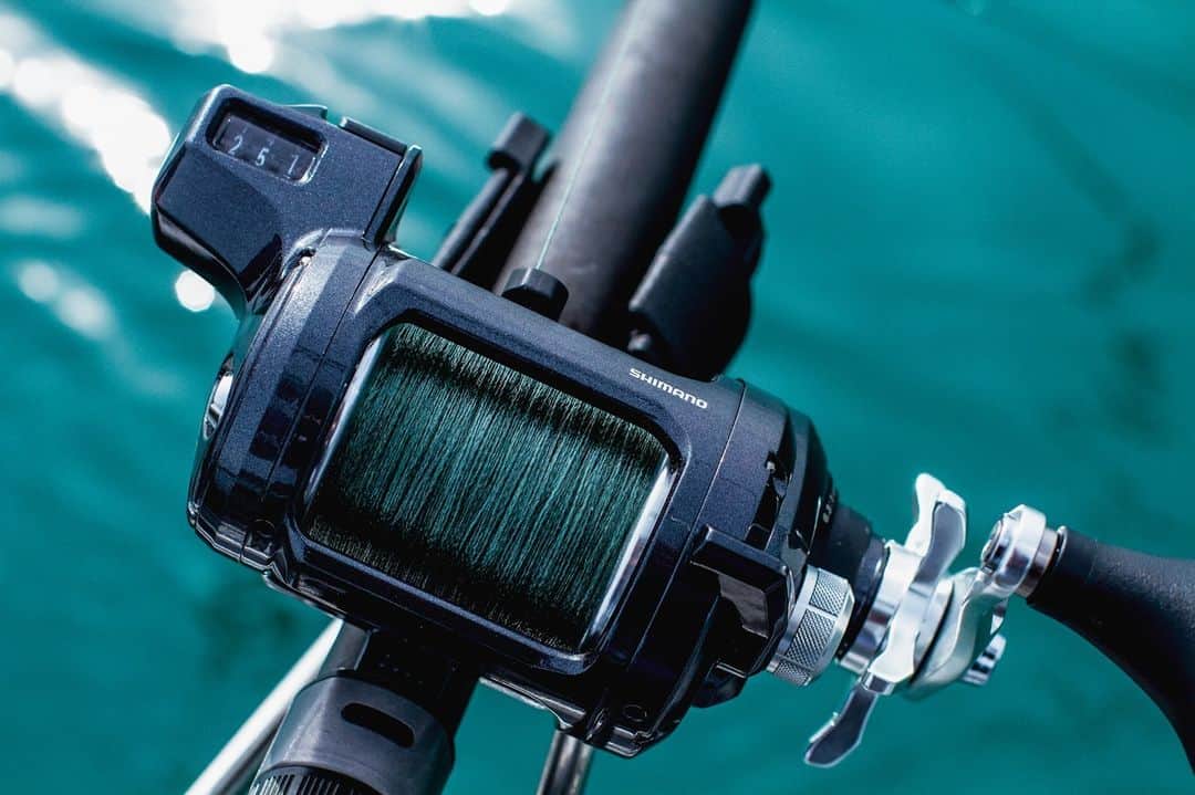 シマノ｜Fishingのインスタグラム：「The best part about fishing a Tekota is hearing the loud strike clicker play the sounds of a successful drift.   #FishShimano #Tekota #Trolling」