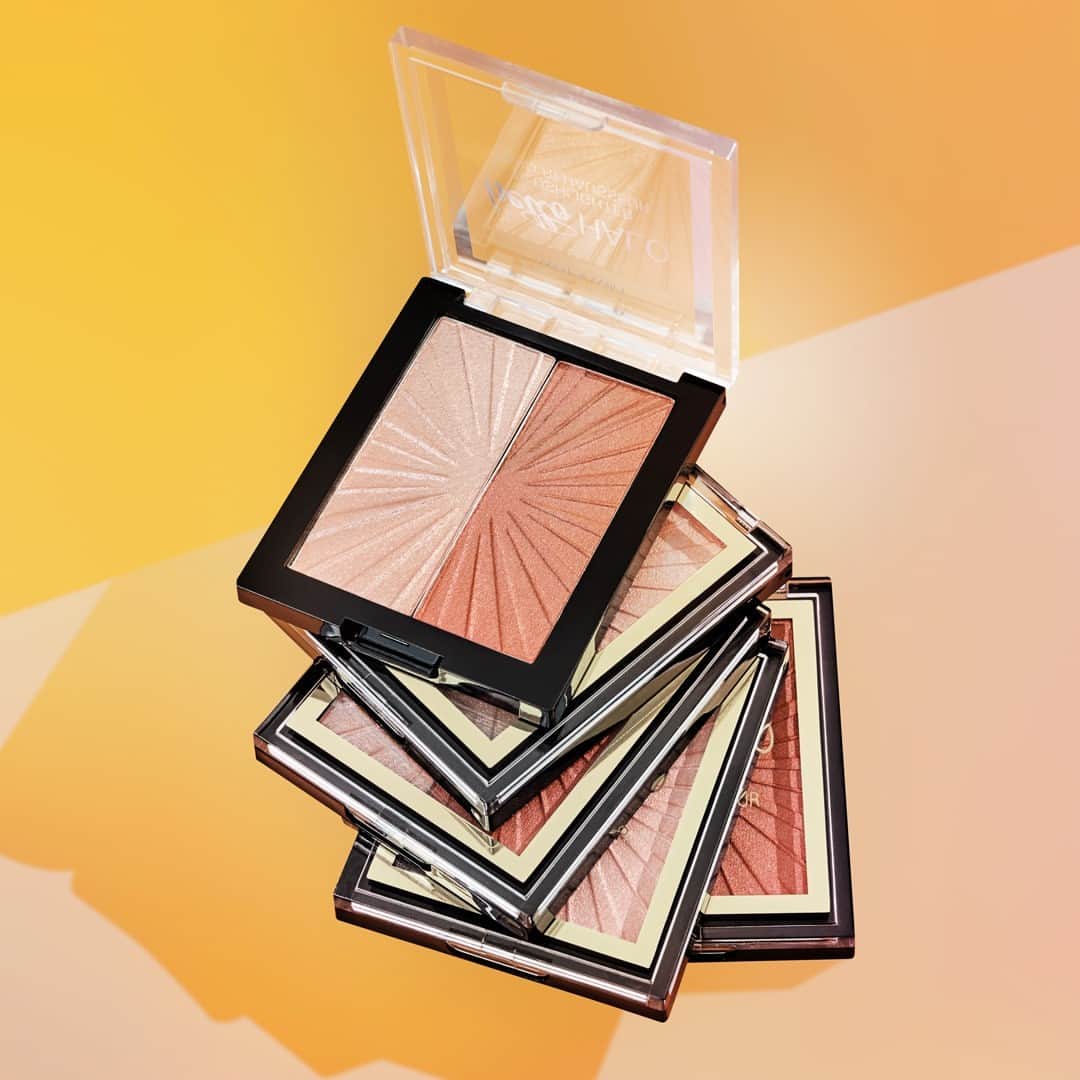 wet'n wild beautyさんのインスタグラム写真 - (wet'n wild beautyInstagram)「Sundays are for sunny glows, right? 🌞 Get that GLOW with #HelloHalo MegaGlo Blushlighters in 3 shades, for the hot hot price $6.49 🥵  Get them @Walmart @Amazon @Target @UltaBeauty @Walgreens and ALWAYS at wetnwildbeauty.com   #wetnwild #wetnwildbeauty #wetnwildblushlighter #megagloblushlighter #hellohaloblushlighter #beauty #crueltyfree」1月10日 23時50分 - wetnwildbeauty