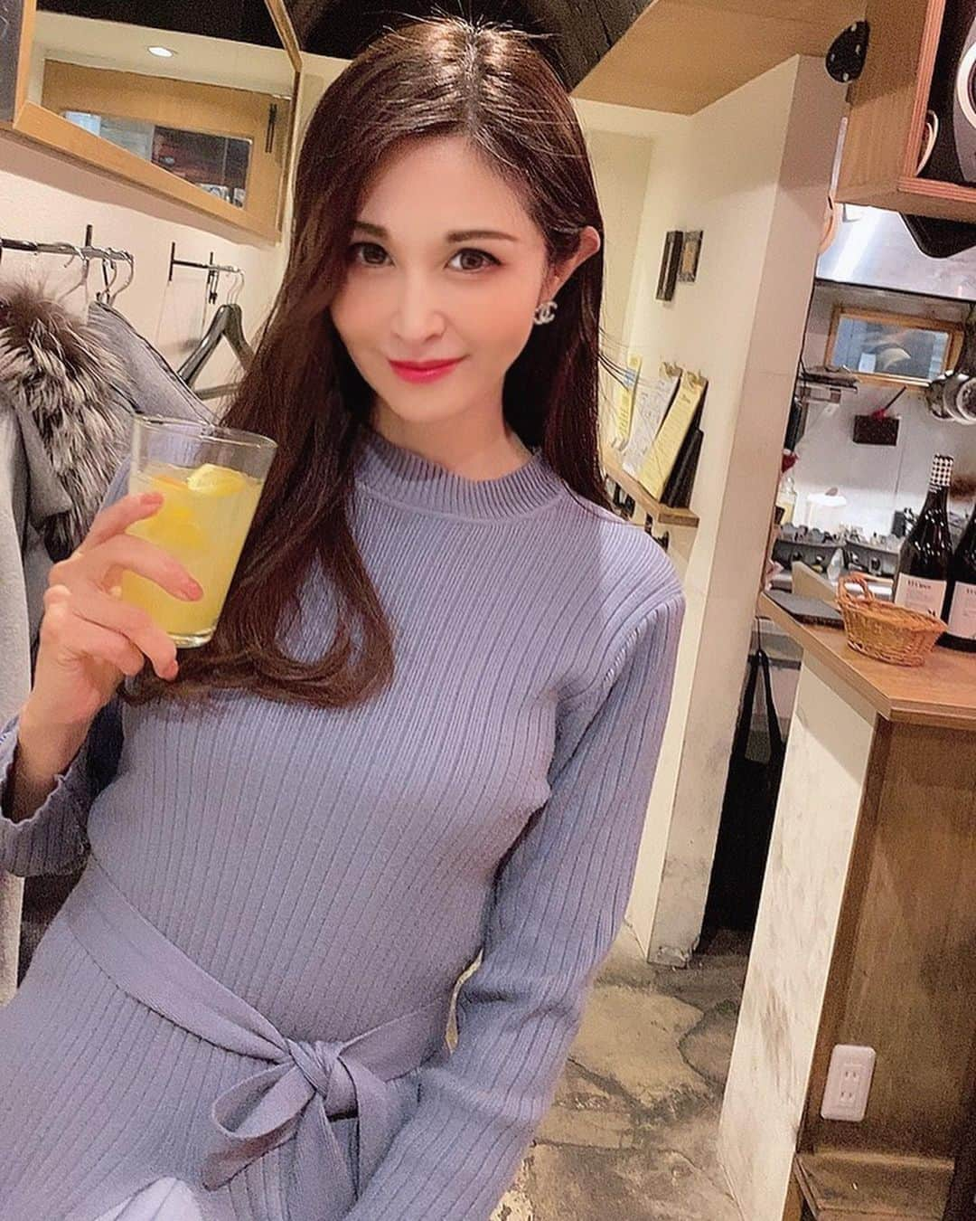 越野矢素子さんのインスタグラム写真 - (越野矢素子Instagram)「まさかのパエリア🥘の写真撮り忘れ🤳 美味しかったのに😭久しぶりに濃い口紅とグロス💄 #テルヌーラ #京都#寺町」1月11日 1時09分 - loversyaso