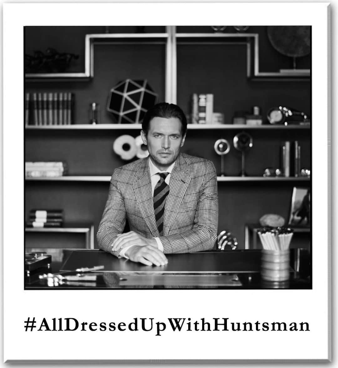 ハンツマンのインスタグラム：「As we head towards the beginning of the second working week of the year, we are delighted to announce that we have extended our Huntsman #AllDressesUpWithHuntsman competition. ⁠ We want to see how you are dressing up whilst at home and will be offering a £1,000 gift card for the best-dressed winner. All you have to do is create an Instagram Reel of yourself looking sharp and tag @huntsmansavilerow and tag #AllDressedUpWithHuntsman to enter. Full T&C's in our Link in Bio. ⁠ ⁠ Shop directly with our client managers via video, in-store with the HUNTSMAN LIVE button on our website. ⁠ ⁠⁠ #Huntsman #HuntsmanSavileRow #Bespoke #Competition #HuntsmanAtHome #AllDressedUpWithHuntsman」