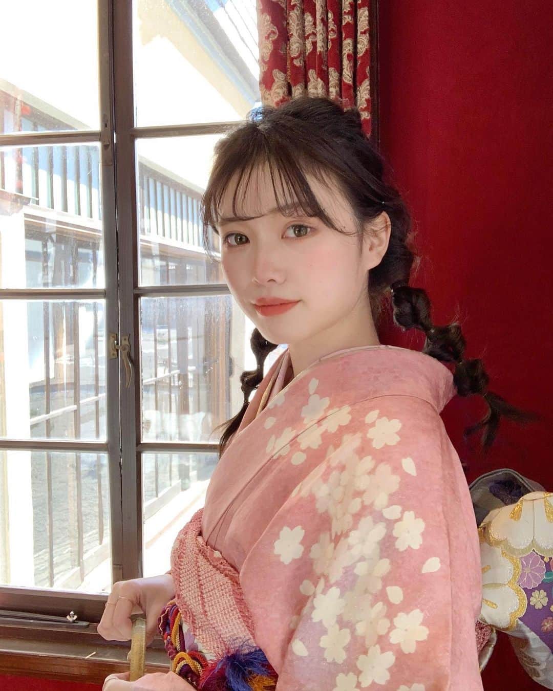 林みなみのインスタグラム：「Coming of age day 🤍20」