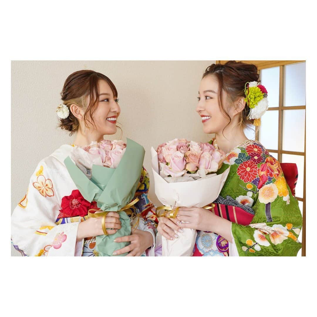 りかりこさんのインスタグラム写真 - (りかりこInstagram)「. 新成人の皆さん おめでとうございます㊗️ りかりこも無事に 大人の仲間入りをしました！ 立派な大人に、そして もっともっと活躍できる様に 頑張っていきます🤍 いつも応援ありがとうございます💐 これからもよろしくお願いします！ #りかりこ #新成人 #成人式 #成人式ヘア #振袖 #振袖ヘア #双子 #2021 #成人 #twins #japan」1月11日 12時07分 - rikariko_official