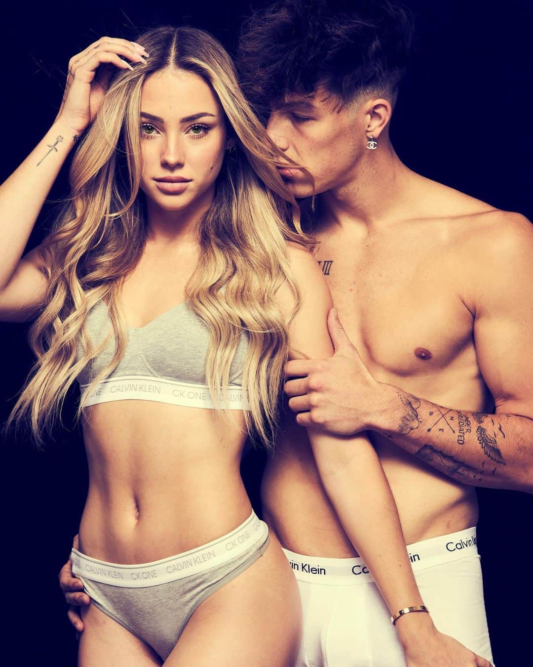チャーリー・ジョーダンのインスタグラム：「Mi amor ❤️ more exclusive pics of us from this shoot on my OF. Link in bio 😉」
