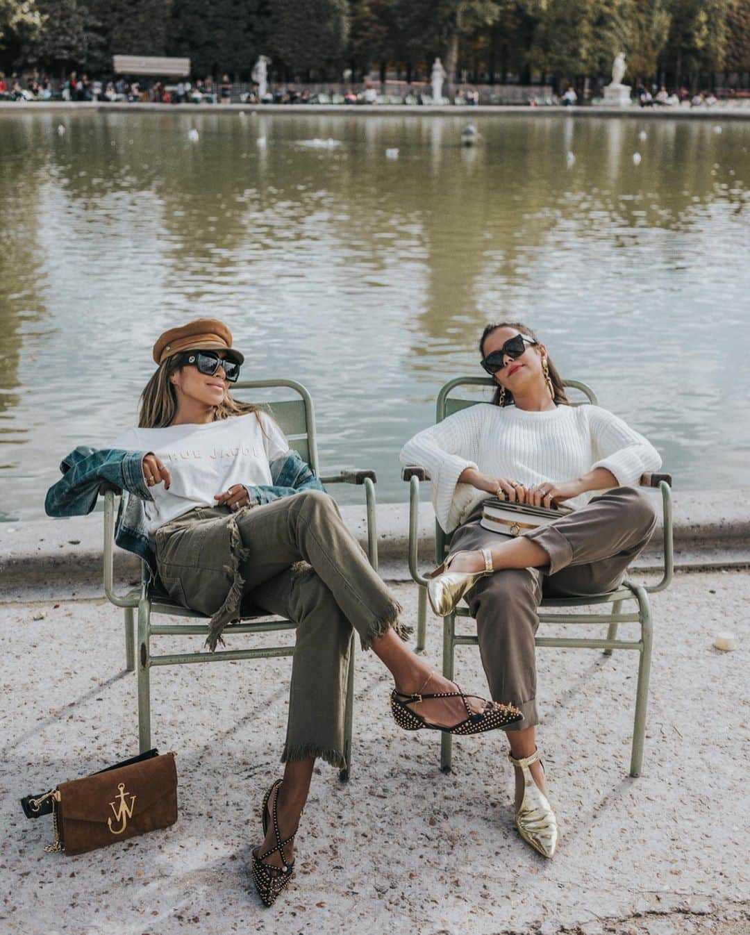 Collage Vintageのインスタグラム：「Happy Birthday to my beautiful friend @sincerelyjules 🍰 🎂 I’m so sad this year we can’t celebrate your bday as we normally do but we will do it with a fun scape when the pandemic ends! Thank you for being one of my best friends. Te quiero pequeña ❤️😊」