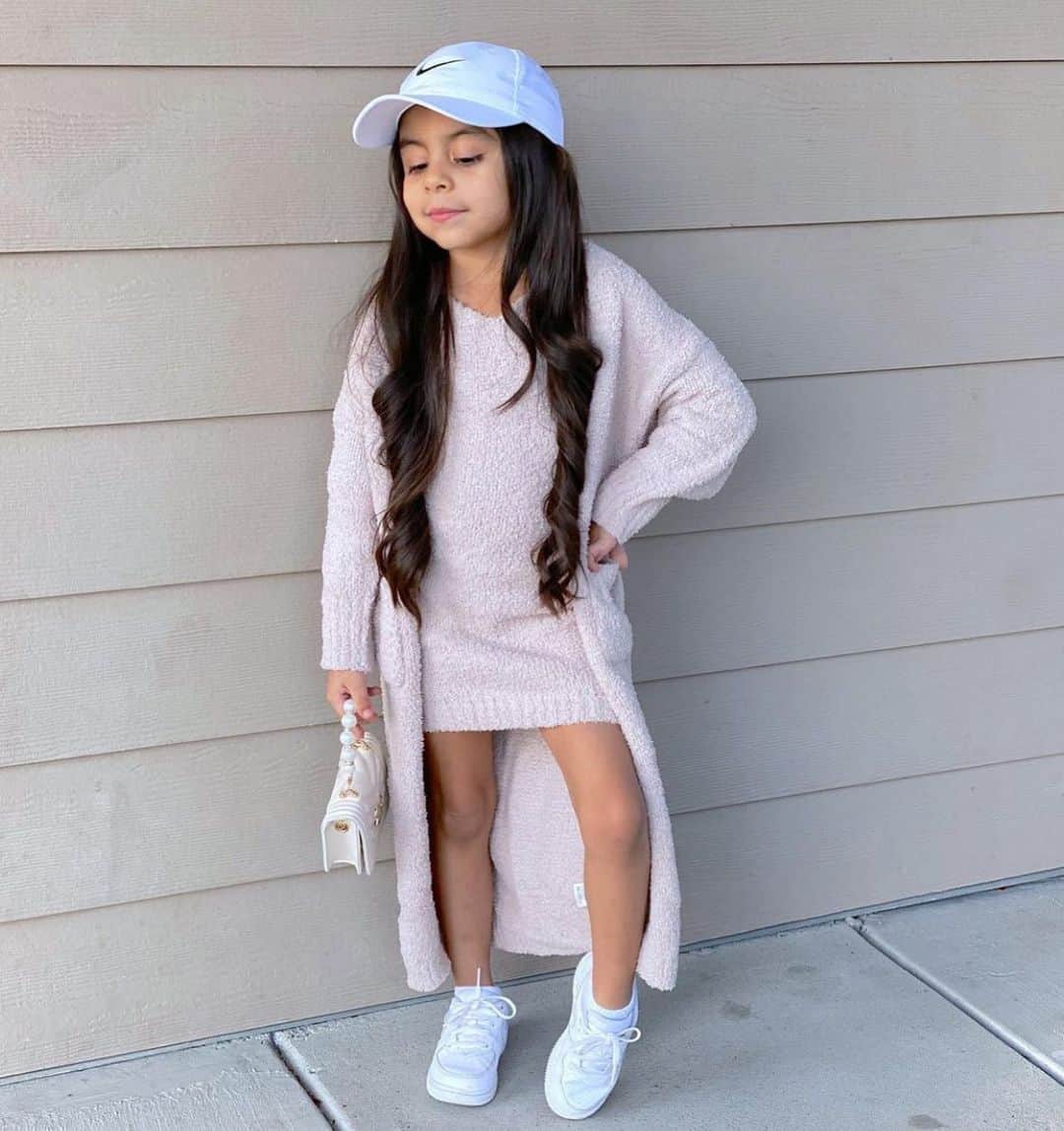 Kidz Fashionのインスタグラム：「By @littlemissmia__ #kidzfashion」
