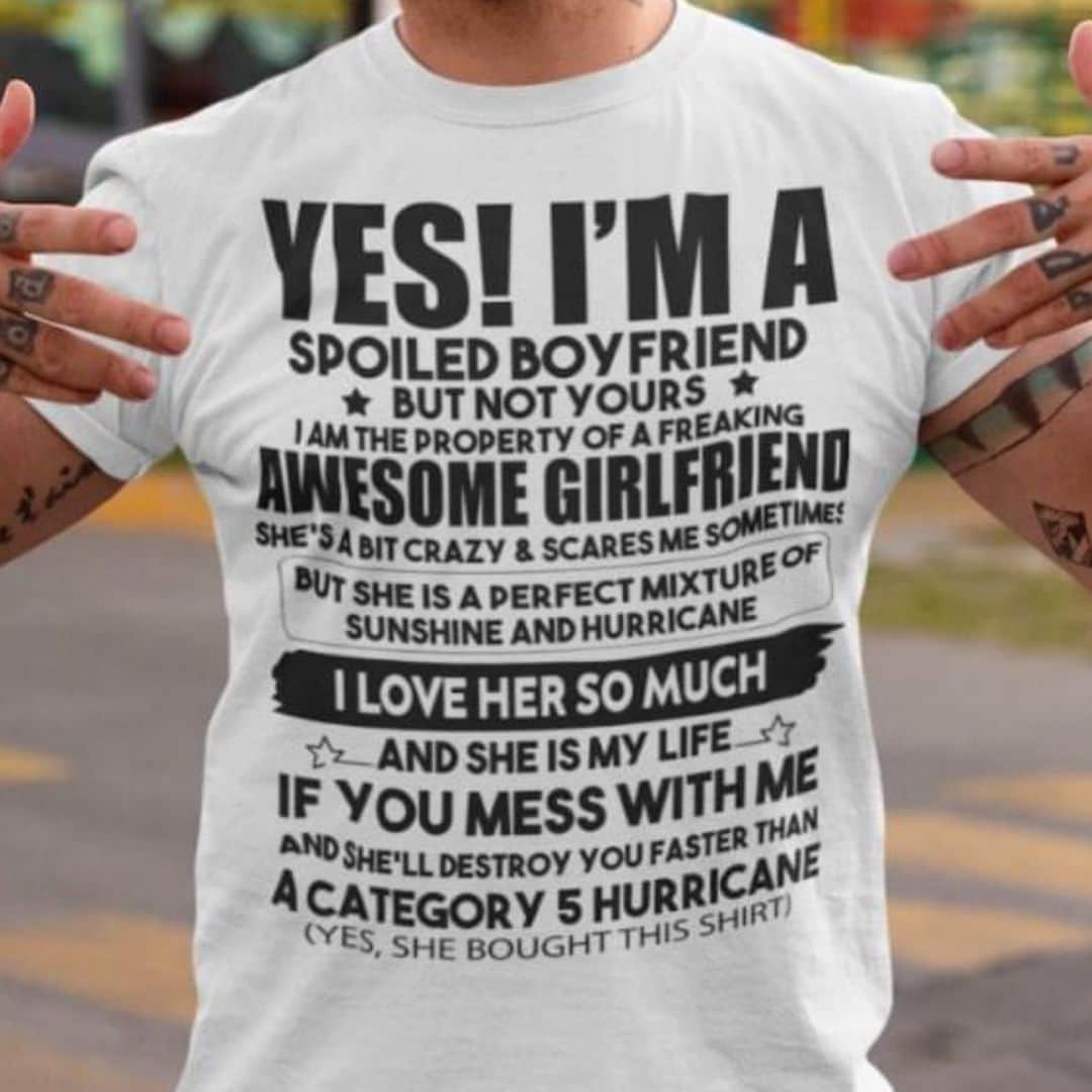 ヘザー・マクドナルドのインスタグラム：「I saw this sponsored post in my Facebook. Everything about this is just sad and weird. Sad that a girl feels that other women might flirt with her boyfriend and that he might cheat even though in her mind she does everything for him. What if the guy is so not hot and is walking around wearing this shirt, then that would be kind of funny. What do you think?」