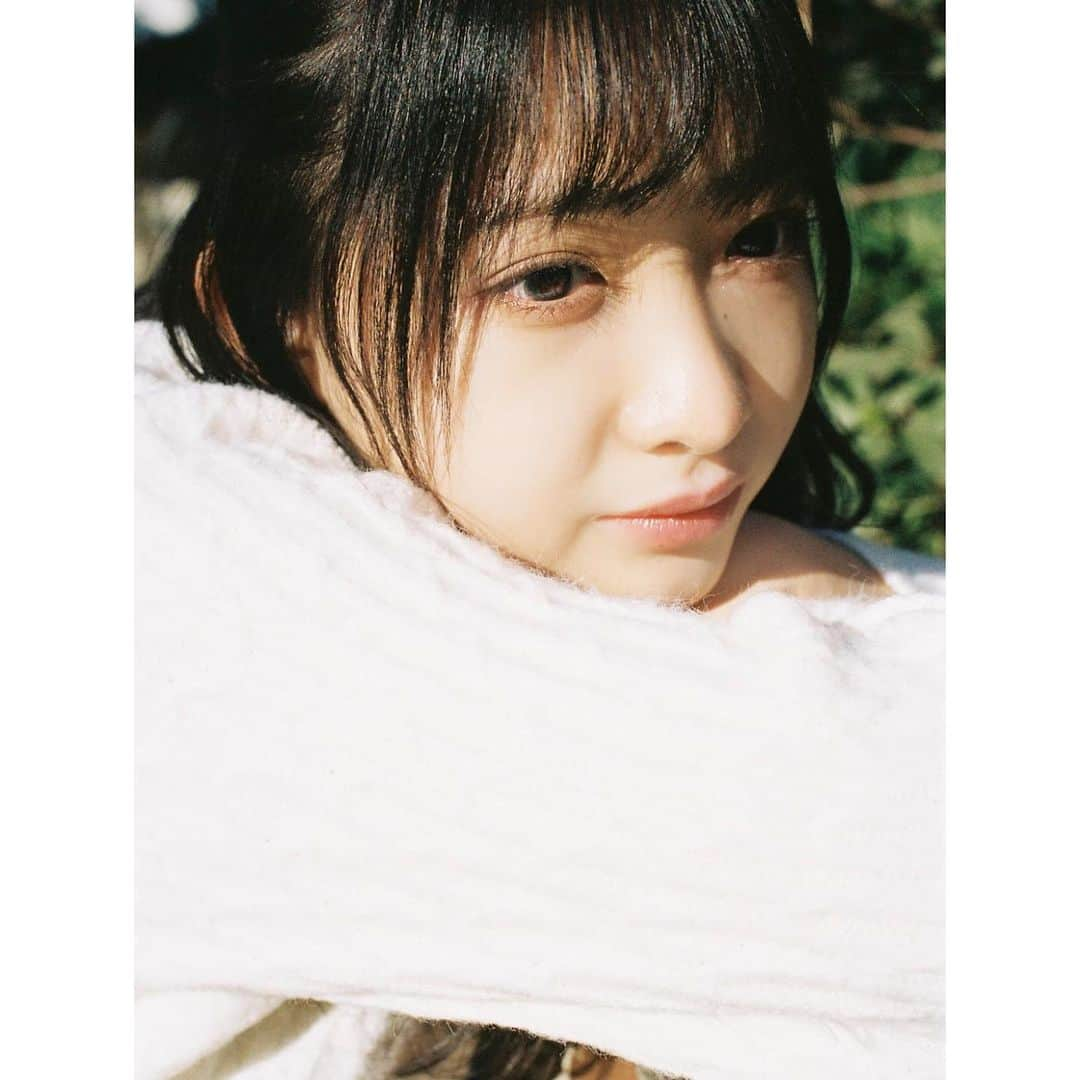 石川翔鈴さんのインスタグラム写真 - (石川翔鈴Instagram)「. 隣 #Filmcamera」1月11日 7時33分 - karen__i328