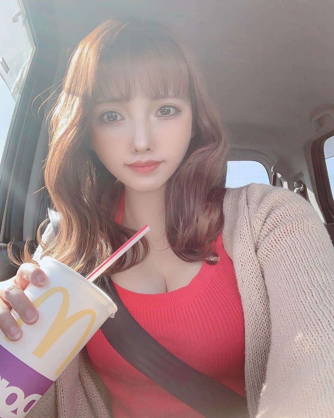 此雲ぽれさんのインスタグラム写真 - (此雲ぽれInstagram)「﻿ ♡♡♡﻿ ﻿ ﻿ 新年初マック🥲🍔🍟ﾃﾞﾌﾞ﻿ ﻿ ﻿ #portrait #自撮り女子 #自撮り界隈 #自撮り界隈の人と繋がりたい #selfie #セルフィー女子 ﻿ ﻿ ♡♡♡﻿  ﻿ ﻿」1月11日 8時08分 - pore_kogumo_x