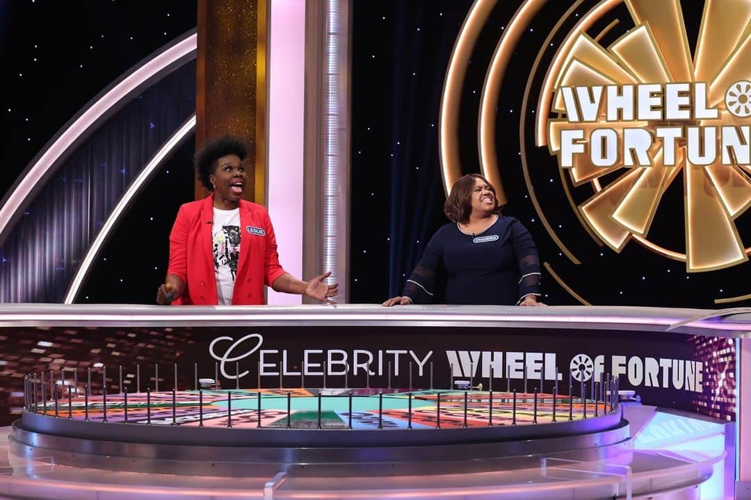 アメリカン・ブロードキャスティング・カンパニーのインスタグラム：「It’s time to get in the #CelebrityWheelOfFortune groove! Tune into this encore episode, starting NOW! 🤩」