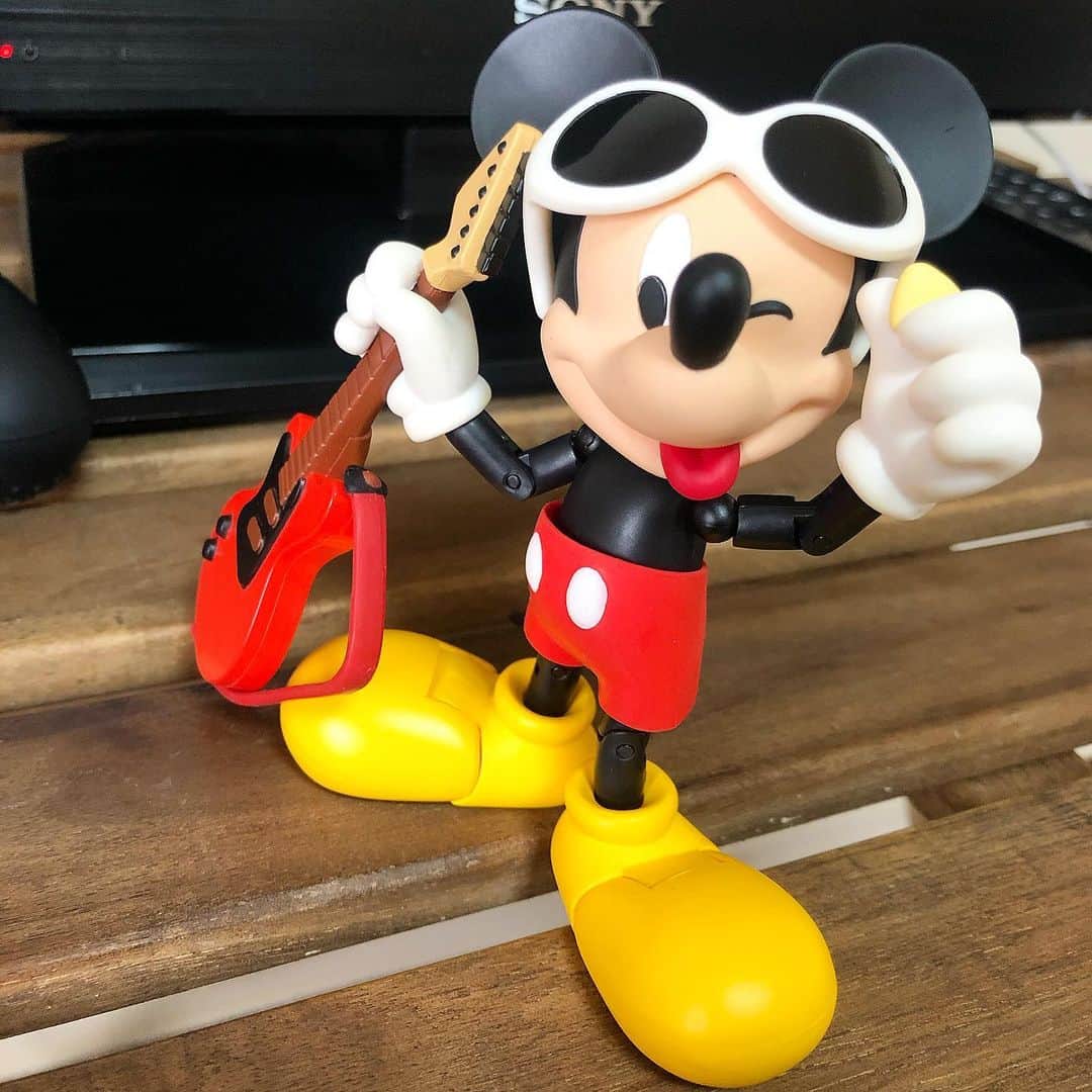 のインスタグラム：「ポーズ変更可。#ミッキーマウス #メディコムトイ #medicomtoy #toystagram」