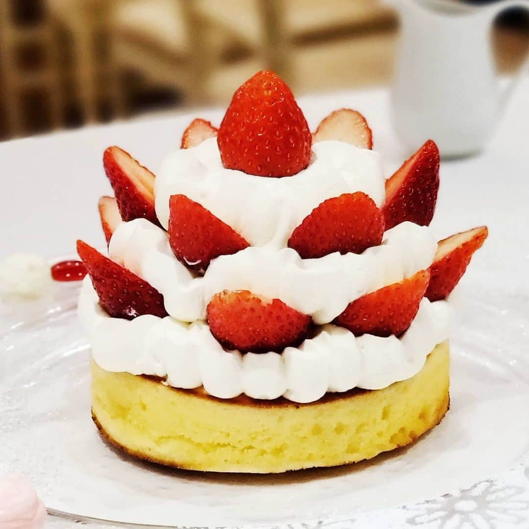 ミスター黒猫（黒猫仙人）のグルメインスタ