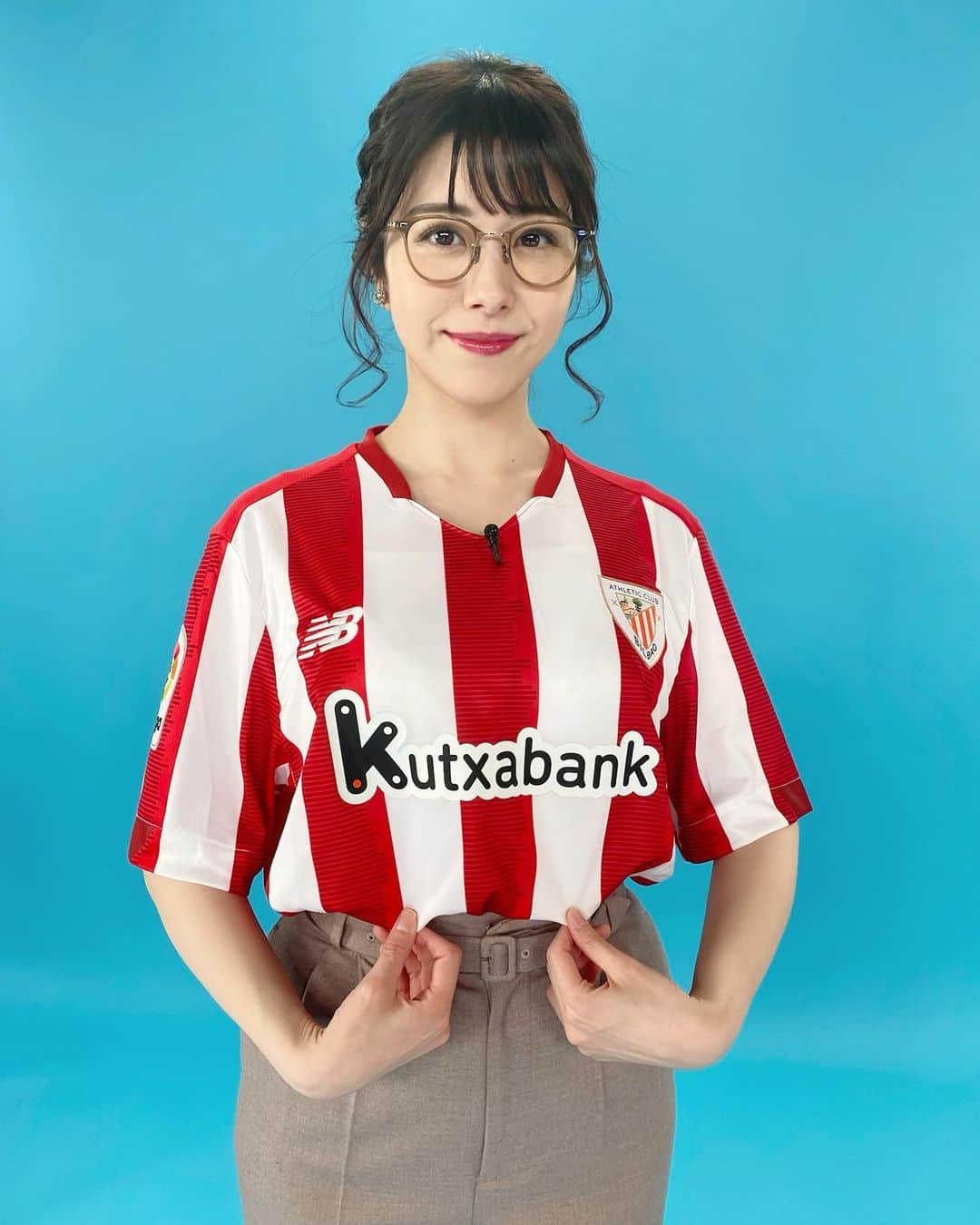 森山るりのインスタグラム：「. リーガダイジェスト！ありがとうございました⚽️✨ @athleticclub  . 明日は東京雪の予報だとか。 みなさんあったかくしてくださいね😌」