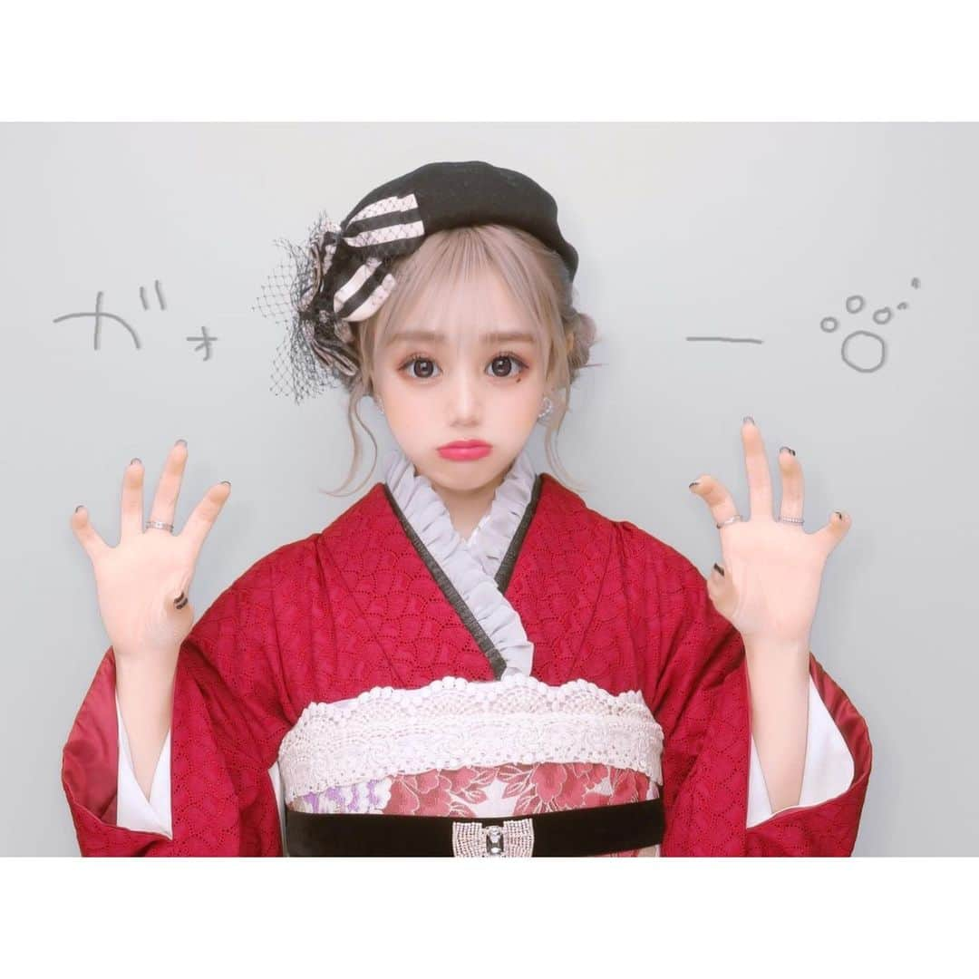 古澤里紗さんのインスタグラム写真 - (古澤里紗Instagram)「ふーりーもハタチ㊗️ . . . 100000000ネンぶりくらいに ピンプリした☝🏿 成人の日くらいイイよねっ☝🏿 . ふーりーしか？？？？？？？？ . . .」1月11日 22時01分 - fuuuuu_ri