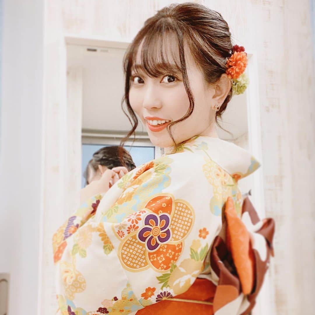 千葉えりかのインスタグラム：「しばらく着物投稿続くけどいいですか？笑  #着物#着物レンタル#着物モデル#着物女子 #kimono#kimonostyle#kimonofashion#kimonogirl#japan#japanese#japanesegirlmodel#japanesegirl#japan_of_insta#asiangirl」