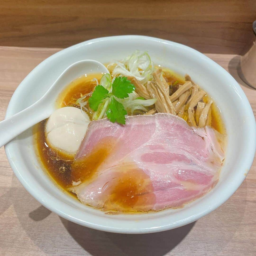 金巻ともこのグルメインスタ