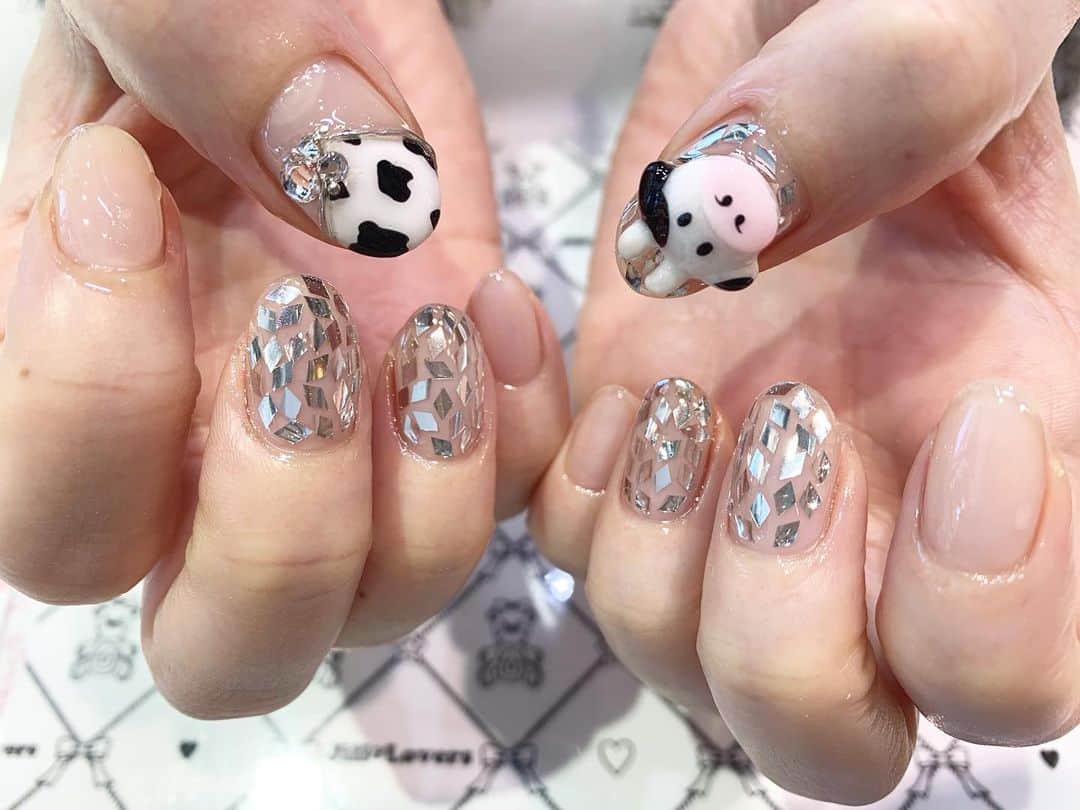 mamijinguのインスタグラム：「🐄  #jillandlovers #nail #nailart #paragel #gelneil#gel #ネイル #ネイルアート #me #look #love #かわいい」