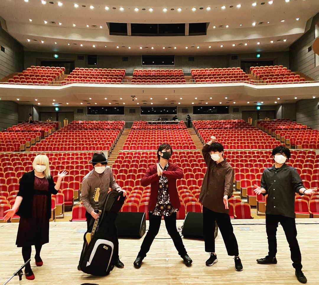 三浦祐太朗のインスタグラム：「「#三浦祐太朗 Live Tour 2020-2021 “Blooming Hearts”」広島県公演 JMSアステールプラザ 大ホール 無事終了！集まってくれた皆さんありがとうございました🥴 #心開花」