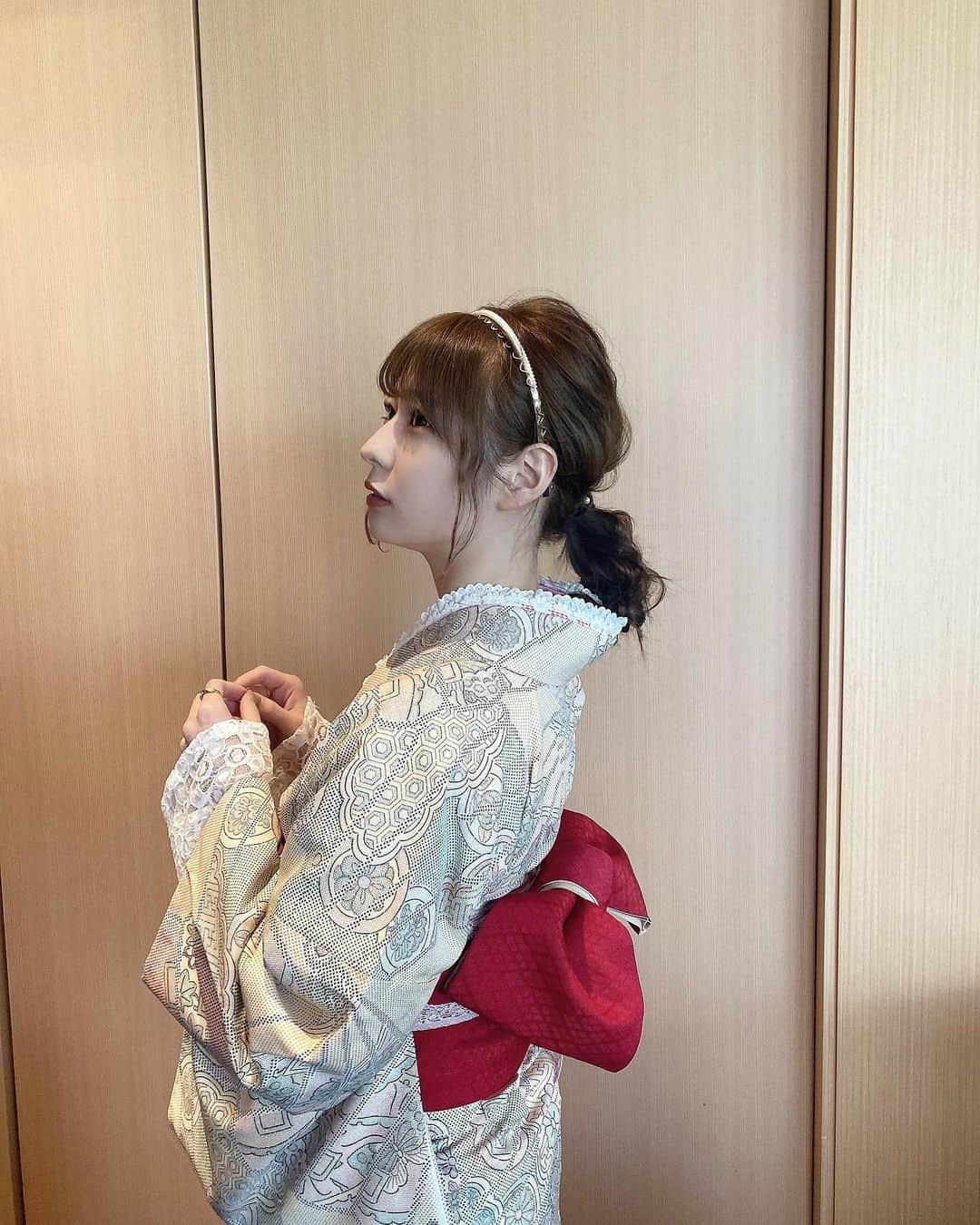深瀬美桜さんのインスタグラム写真 - (深瀬美桜Instagram)「新成人の皆様、おめでとう御座います。 今年もLIVEで着物が着れました👘」1月11日 17時25分 - fukasemio