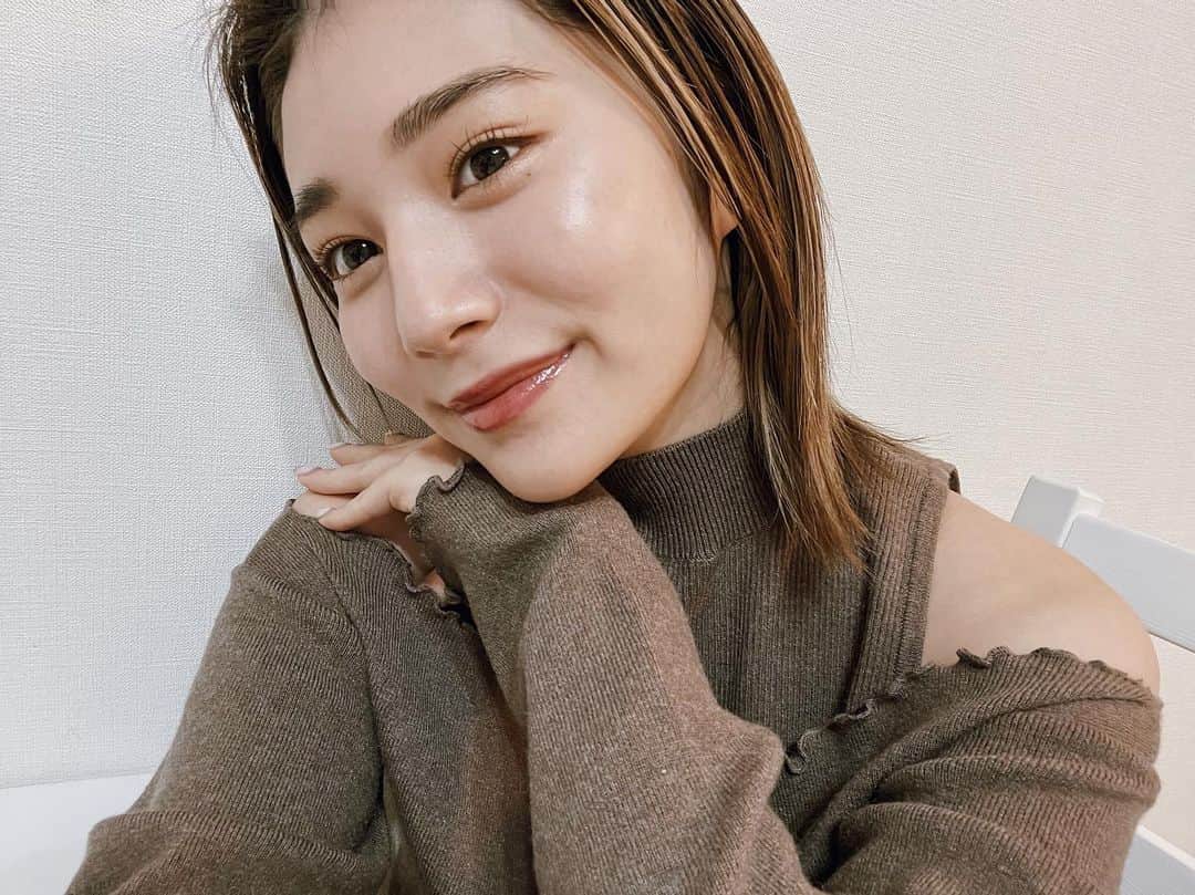 浪花ほのかさんのインスタグラム写真 - (浪花ほのかInstagram)「ツヤッツヤメイク YouTube撮った日でした♥」1月11日 17時49分 - hnoa_z