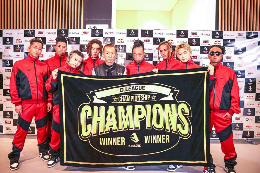 BOBBYのインスタグラム：「D.LEAGUE 開幕戦 SEGA SAMMY LUX 💥優勝しました‼️  皆さん　🙏 応援ありがとうございました  これからもサポート ヨロシクお願いします🤲」