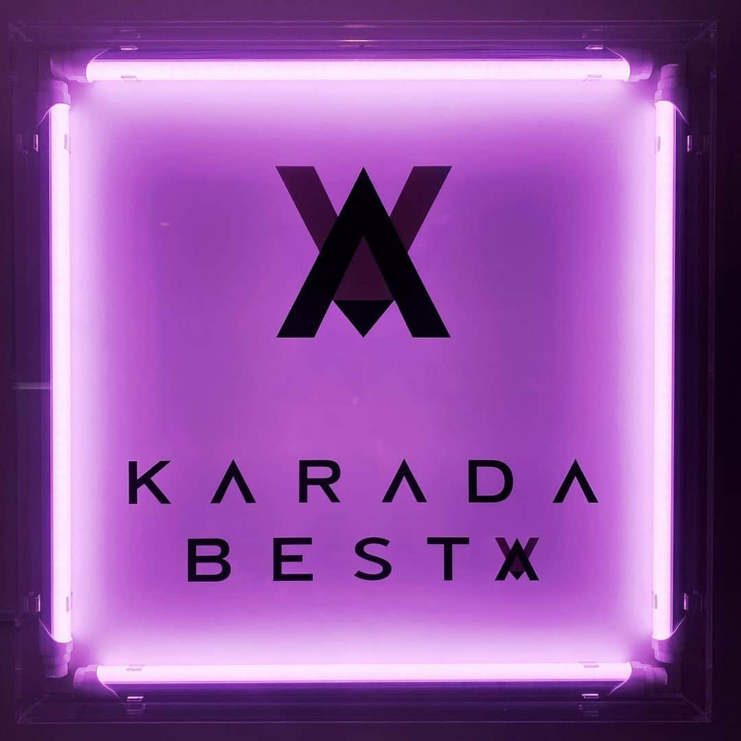 のインスタグラム：「KARADA BESTA大阪堀江店 無事に爆誕させてきました‼️  3日間、スタッフ全員で懸命にコロナ対策しながら多くのお客様にお会いできて本当に嬉しかったです。大阪の街のパワーとお客様の愛情や明るさでたくさん元気をもらいました。 @besta.tokyo とってははじめての東京以外の店舗で、不安いっぱいでしたがスタッフと皆さまのお陰で自信がつきました！ 想定よりたくさんのご入会頂けたので明日の開店からフルスピードで駆け抜けます‼️ 梅田、三宮、京都にも関西地域の店舗をたくさん出せるようにがんばります！！  新規体験も以下URLからお申し込みいただけます☺️  https://coubic.com/besta-tokyo/824965  小さな一歩ですが、この一歩をきっかけに関西、全国に羽ばたきますので何卒ご指導ください‼️  大阪大好き❤ またすぐするね‼️  PS  オーナーが1番変顔頑張るのはどうかと思うぞ？笑」