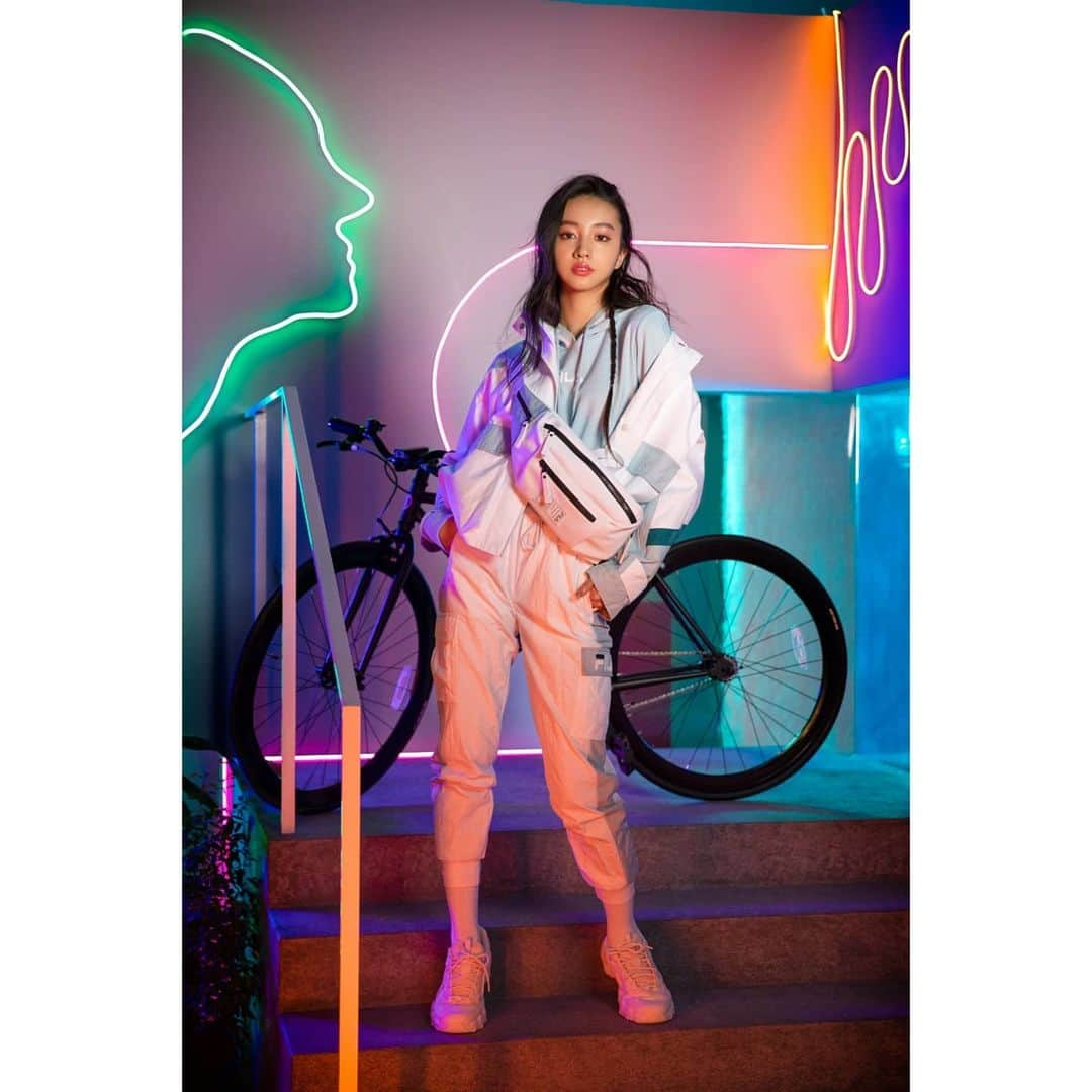 kokiさんのインスタグラム写真 - (kokiInstagram)「Fila ❤️💙💜   Love to the team 💗   @filafusion  Photo by @akinoriito_i  Makeup by @mikako888  Hair by @kotaro_s.o.h  Styling by @ryokkissie」1月11日 18時56分 - koki