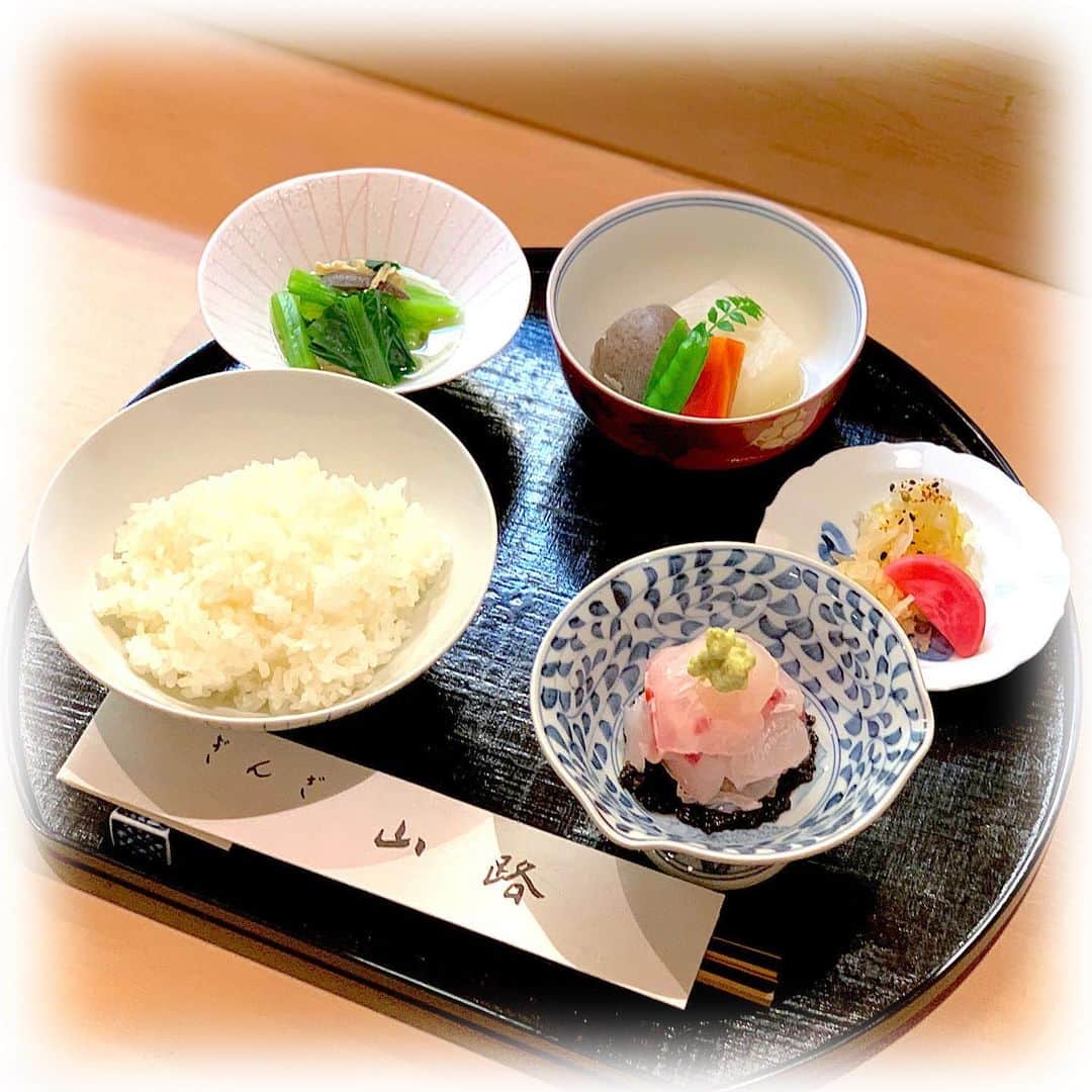 柴本愛沙のグルメインスタ