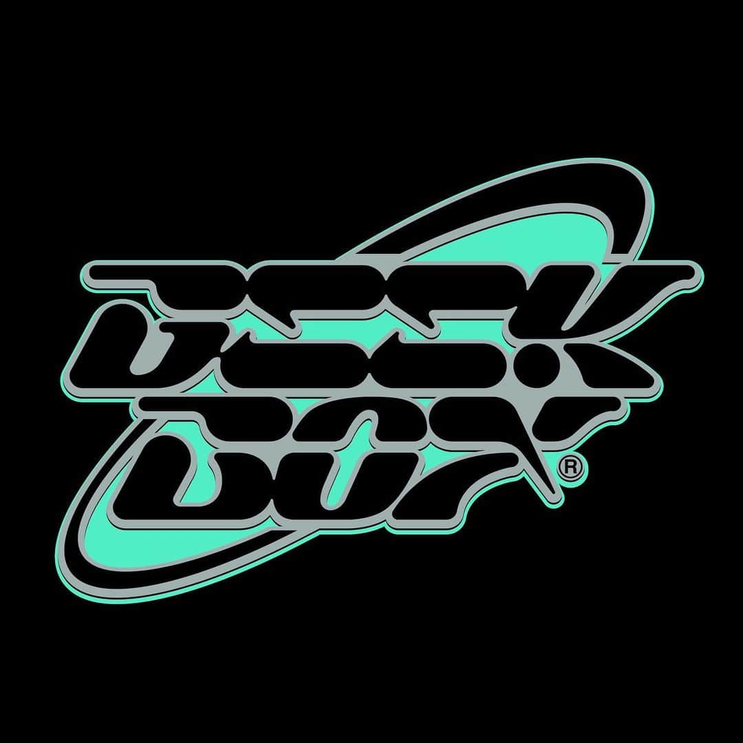 後藤拓磨のインスタグラム：「🤤🤤🤤 #Repost @geekbox.cl  ・・・ * GEEKBOX®︎ official instagram start. logo design by:@guccimaze」