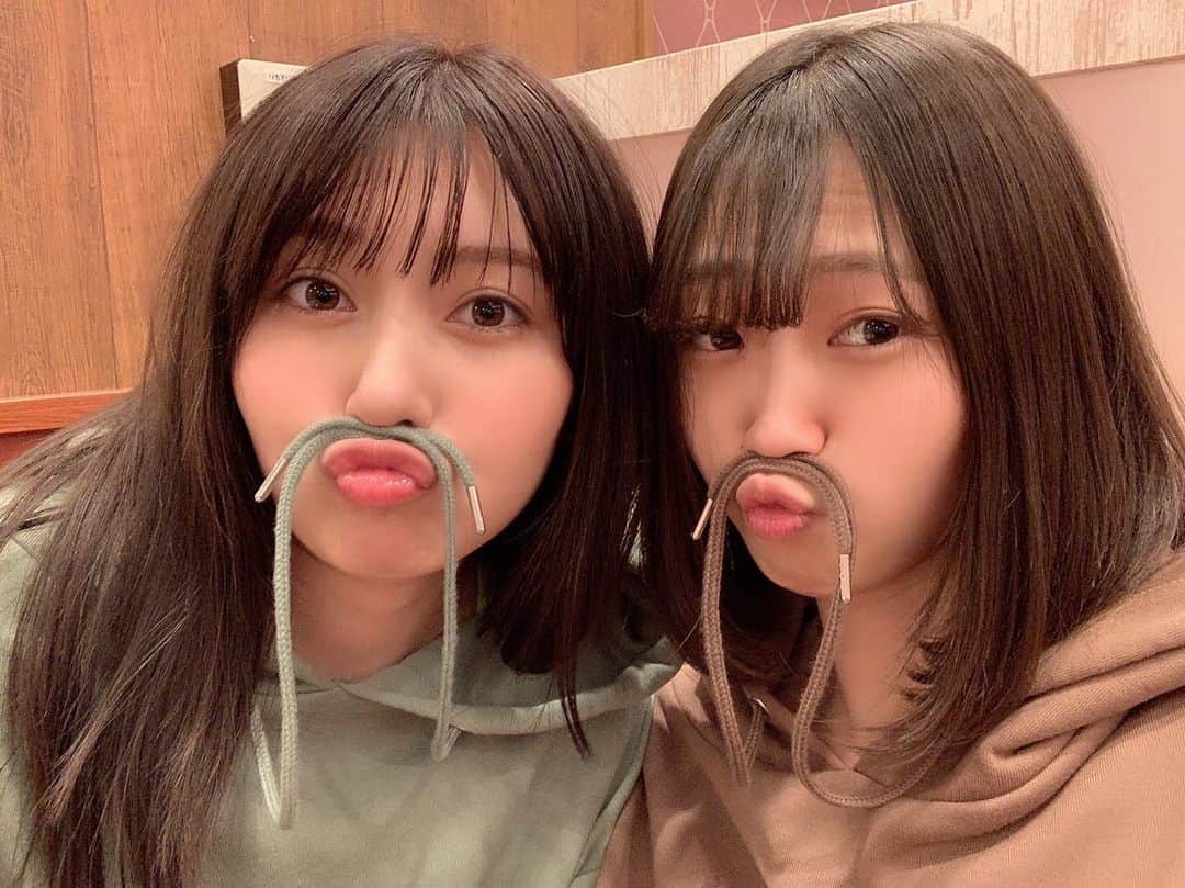川添りなのインスタグラム：「💚🫂🤎  これを不仲か信じるかどうかはあなた次第。  #あさづけしょこら #YouTubeで検索 #今日上がったラーメン動画も頼む、見てくれ。」