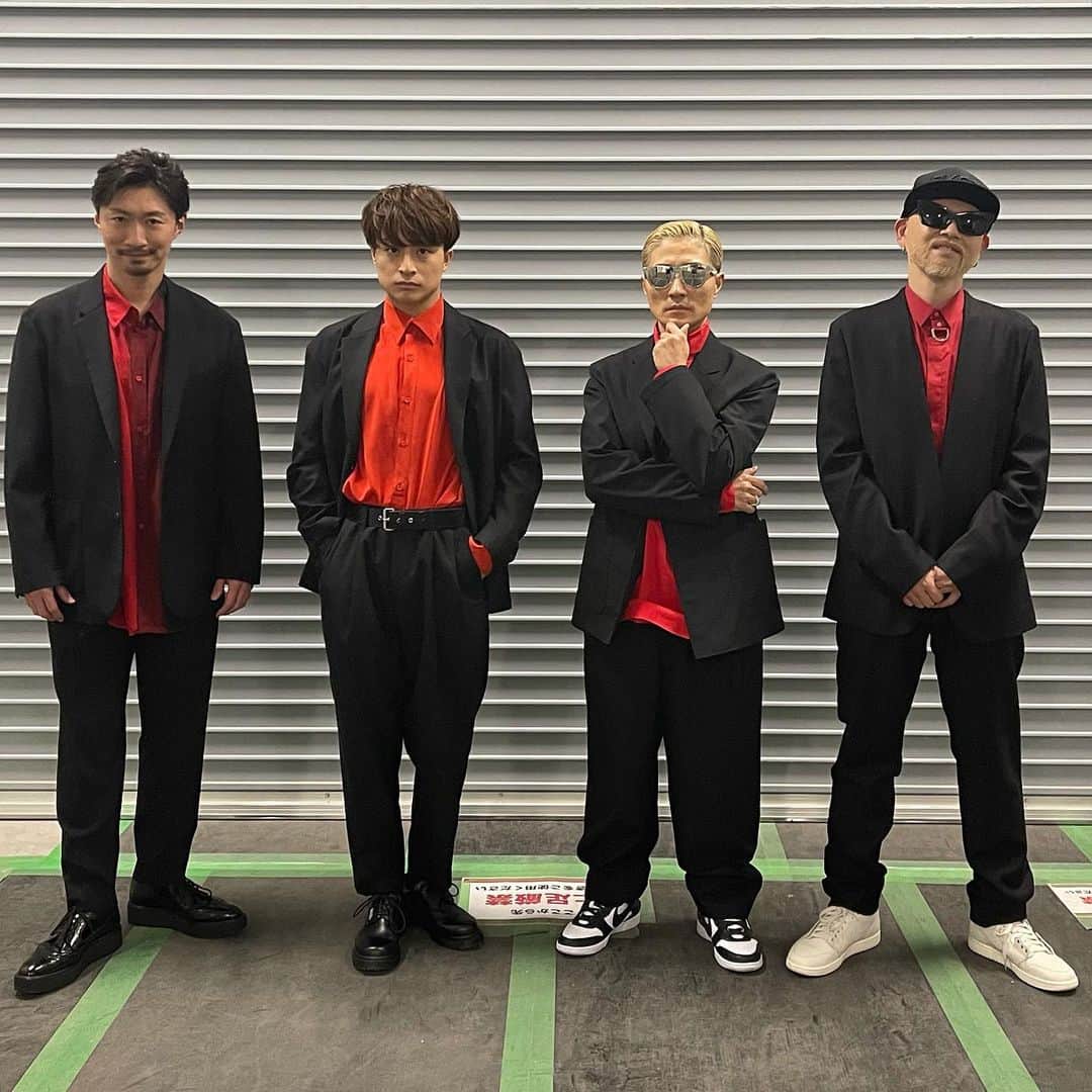 DJ DARUMAのインスタグラム：「こんばんはPKCZです👋🏻👋🏻👋🏻👋🏻 D.LEAGUE開幕戦 アツイ戦いでしたね🏆 🔥🔥🔥 @dleague_official 🔥🔥🔥」