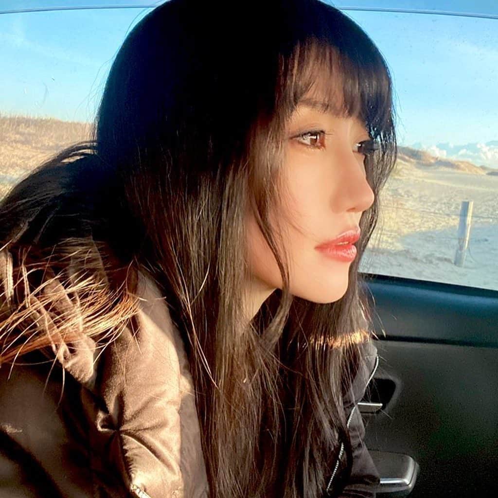 のインスタグラム：「人生でトップ3に入る過酷な撮影でした。過酷なほど生きている実感が湧き燃えます。 そして‥凄いのが撮れました。  #撮影」