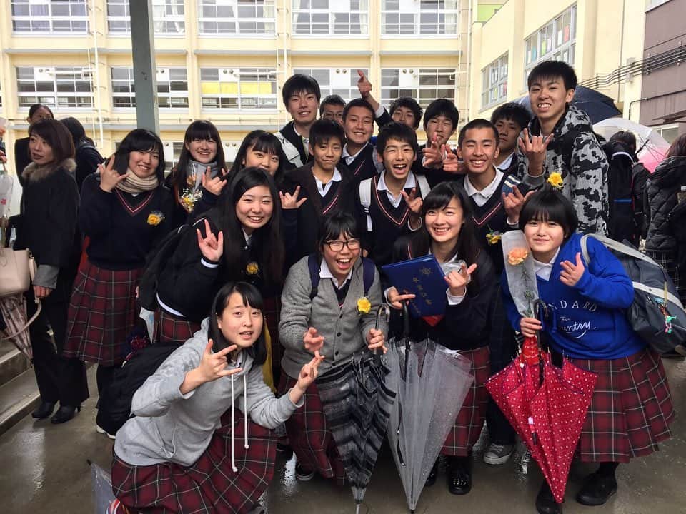 大塚達宣のインスタグラム：「2021年🐮今年もよろしくお願いします🙇‍♂️  本日、新成人を迎えました。 この日を迎えるにあたって、ここまで育ててくれた両親、支えてくださった方々に感謝の気持ちでいっぱいです！本当にありがとうございます🙇‍♂️大人の一員として自覚を持ちつつ、初心を忘れず毎日必死に頑張ります🔥 市の成人式は延期となったのでみんなと会うことができず残念ですが、いつか開催されますように🙏  写真は中学生の時の学校やチームの写真で📸みんなこの時からどれぐらい変わったか会うのが楽しみ😂  #成人式  #いつか会える日を」