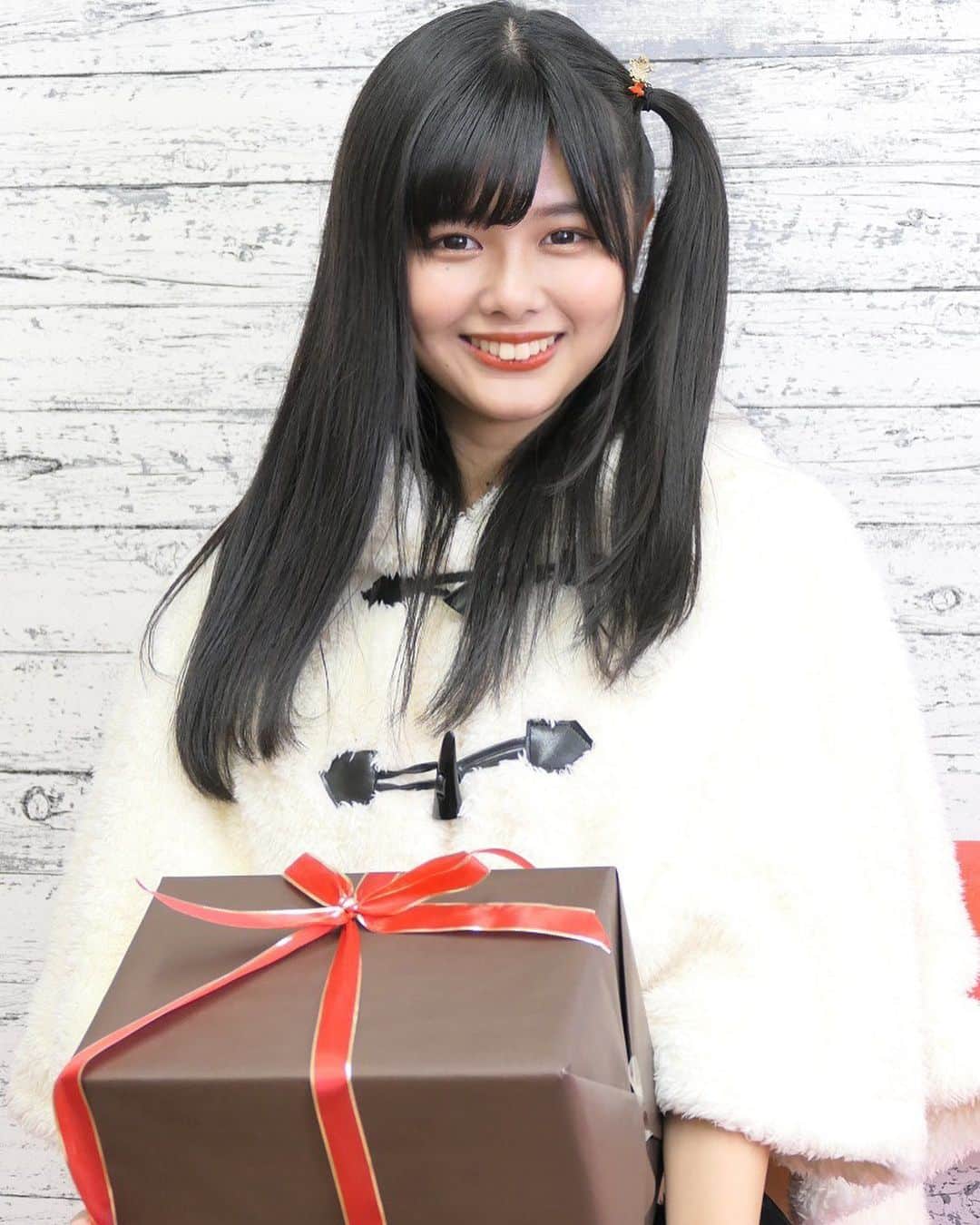 蒼山みことのインスタグラム：「今月は嬉しいお知らせがあるのでお楽しみに☺🎁  #newpost #photo #photography #プレゼント #撮影会 #撮影会モデル #撮影 #撮影モデル #無加工 #ミスid #ミスid2021 #ファイナリスト #タレント #グラビア #インスタグラビア #グラビアアイドル #いいね #いいね返し #いいね返しは絶対 #lfl #l4l #likeforlikes #like4likes #instaphoto #instagood #follow #followme」