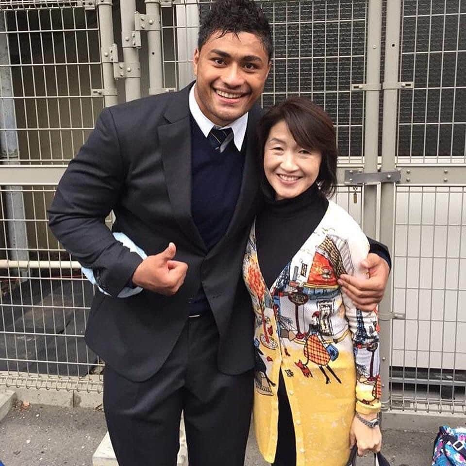 金正奎さんのインスタグラム写真 - (金正奎Instagram)「Happy birthday my best bro and my mum😍❤️ また石垣島行きたいな〜🤟🏽 僕たちの関係はほぼ(99%)家族☝️笑 #0111 #birthday  #母さんもおめでとう」1月11日 20時13分 - shokei1003