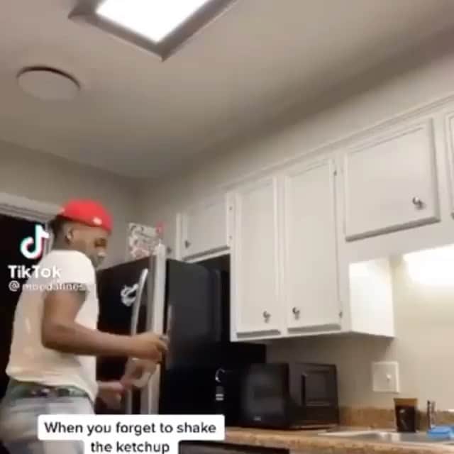 アンバー・ローズのインスタグラム：「Lmaooo 😂」