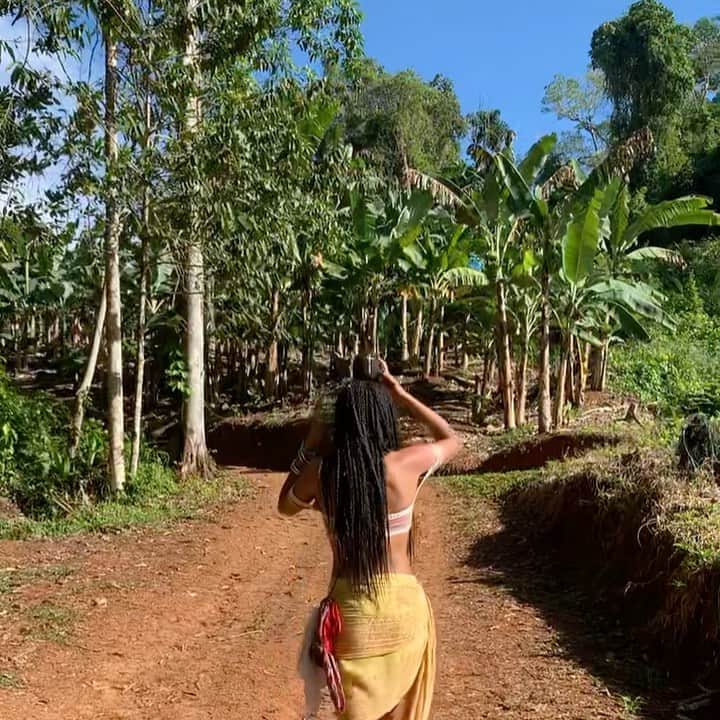 のインスタグラム：「Peace of mind body and spirit✨ this was much needed 🌴🌞🌺」