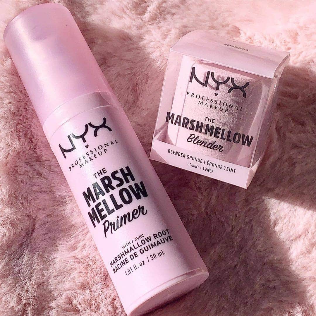 NYX Cosmeticsさんのインスタグラム写真 - (NYX CosmeticsInstagram)「Name a cuter duo, we'll wait 💁‍♀️ @nixbeautylist snaps a pic of our MARSHMELLOW SMOOTHING PRIMER + BLENDER SPONGE 💕 Cop this cute pair online at nyxcosmetics.com 💋 • #nyxcosmetics #nyxprofessionalmakeup #crueltyfreebeauty #veganformula」1月12日 6時29分 - nyxcosmetics